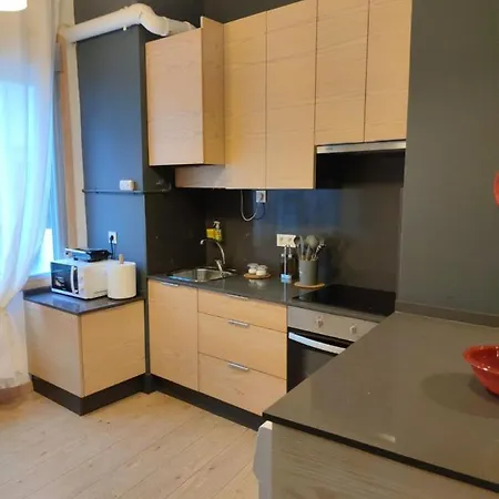 Rua Doctor Cadaval 10 Apartamento