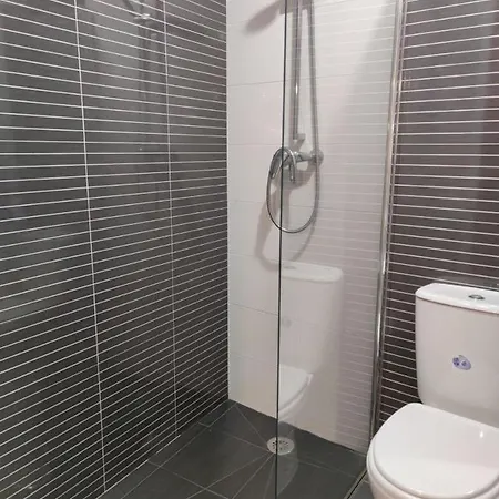 Rua Doctor Cadaval 10 Apartamento *